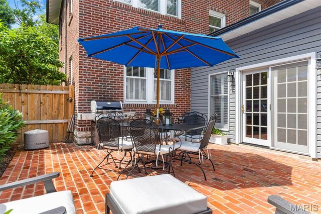 6605 Waterman Avenue, University City, MO 63130