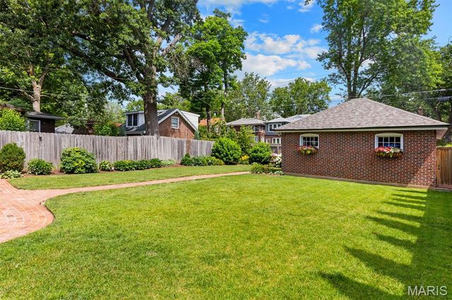 6605 Waterman Avenue, University City, MO 63130
