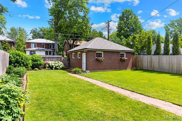 6605 Waterman Avenue, University City, MO 63130