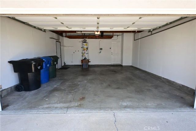 9550 Avenida Monterey, Cypress, CA 90630