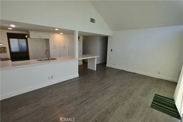 9550 Avenida Monterey, Cypress, CA 90630