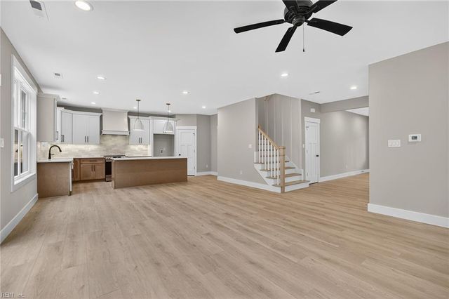 1227 Prosperity RD, Virginia Beach, VA 23451