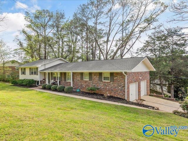 700 Fagan Springs Drive SE, Huntsville, AL 35801