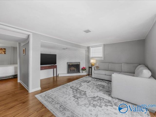 700 Fagan Springs Drive SE, Huntsville, AL 35801