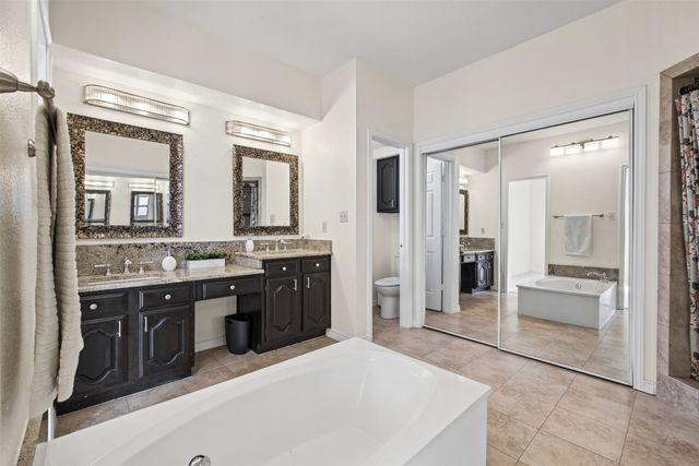 7449 Courtside Drive, Garland, TX 75044