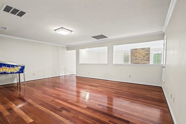 7449 Courtside Drive, Garland, TX 75044