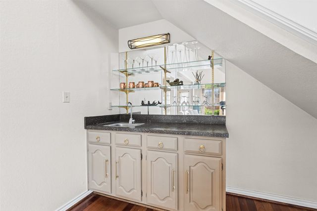 7449 Courtside Drive, Garland, TX 75044