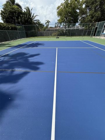 17640 Old Cutler Rd, Palmetto Bay, FL 33157