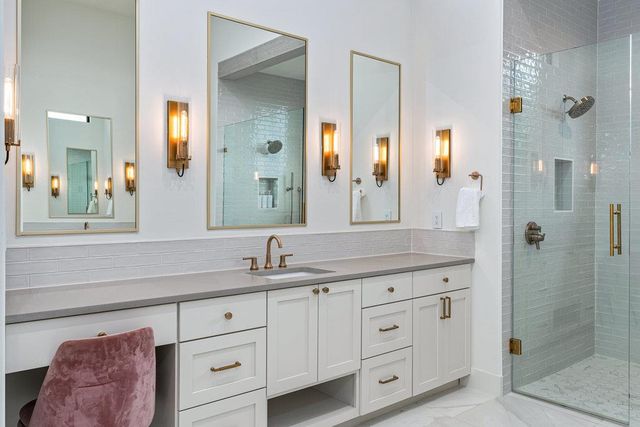 494 Primo Fiore TER, Austin, TX 78738