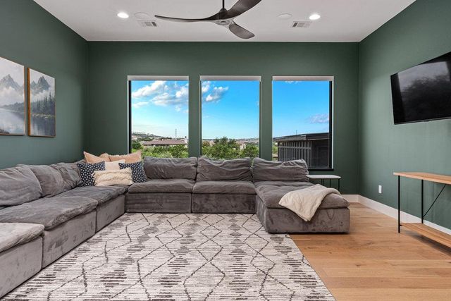 494 Primo Fiore TER, Austin, TX 78738