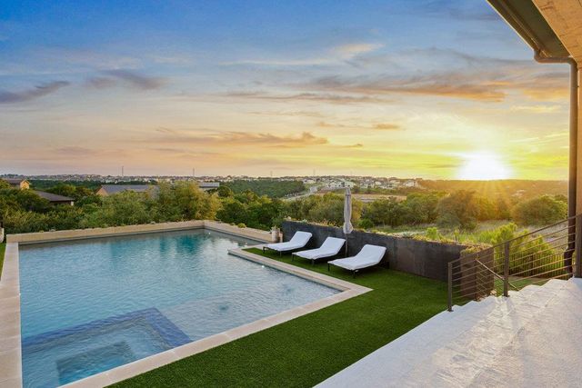 494 Primo Fiore TER, Austin, TX 78738