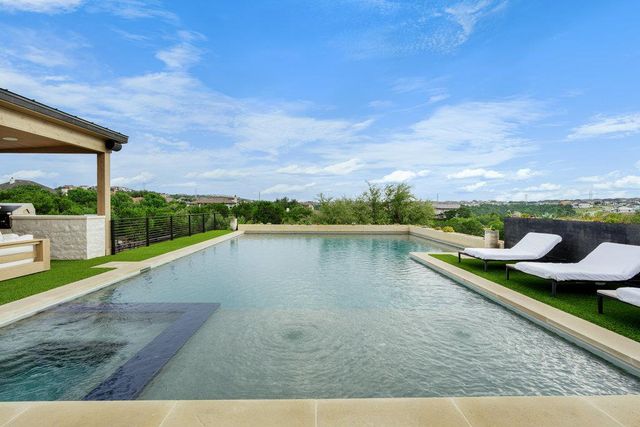 494 Primo Fiore TER, Austin, TX 78738