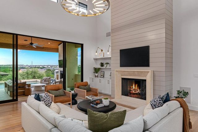 494 Primo Fiore TER, Austin, TX 78738