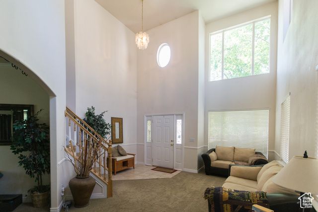 274 E PARK KNOLL CIR, Sandy, UT 84070