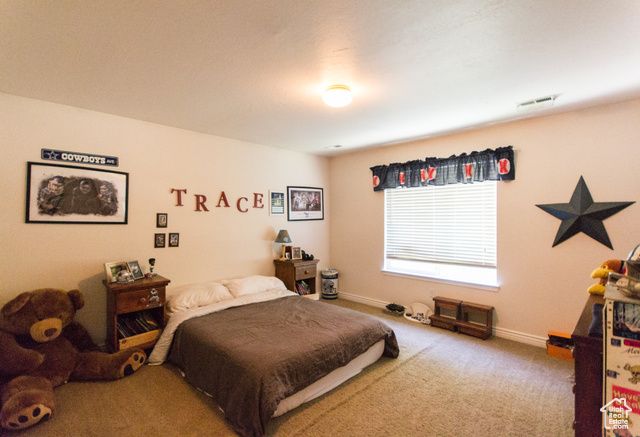 274 E PARK KNOLL CIR, Sandy, UT 84070