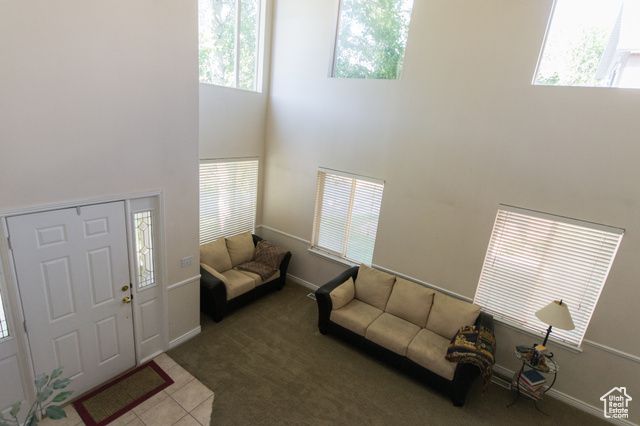 274 E PARK KNOLL CIR, Sandy, UT 84070