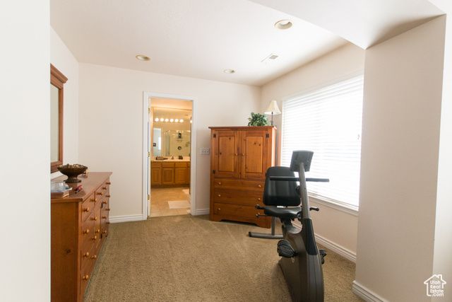274 E PARK KNOLL CIR, Sandy, UT 84070