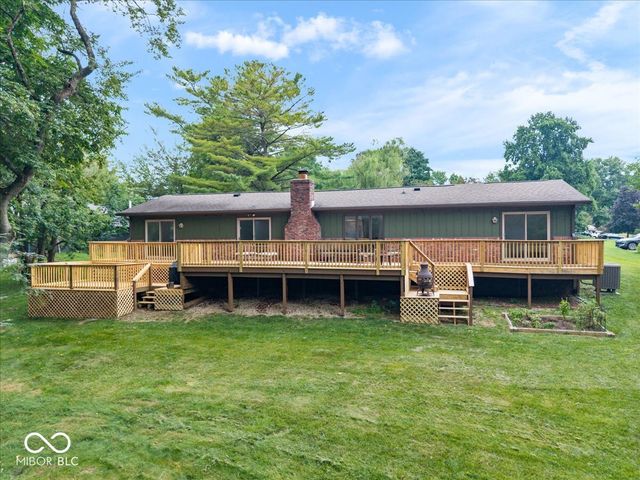 13217 Highland Springs Drive E, Mccordsville, IN 46055