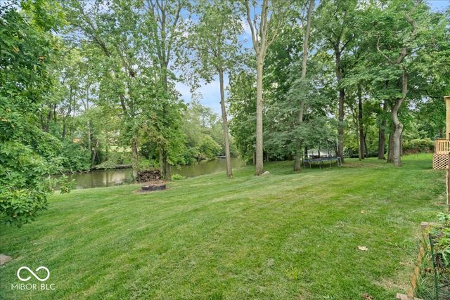 13217 Highland Springs Drive E, Mccordsville, IN 46055