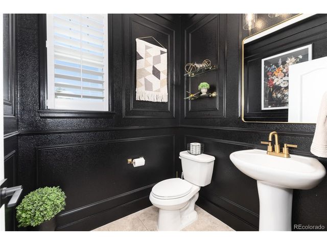 110 Ferris Ln, Erie, CO 80516