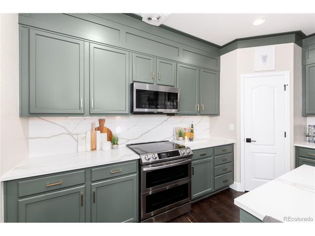 110 Ferris Ln, Erie, CO 80516