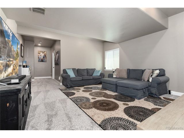 110 Ferris Ln, Erie, CO 80516