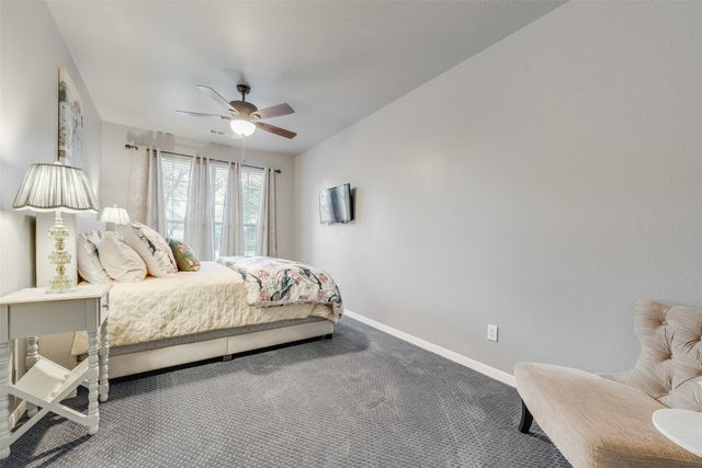 4304 Lone Oak Drive, Mansfield, TX 76063