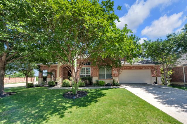 4304 Lone Oak Drive, Mansfield, TX 76063
