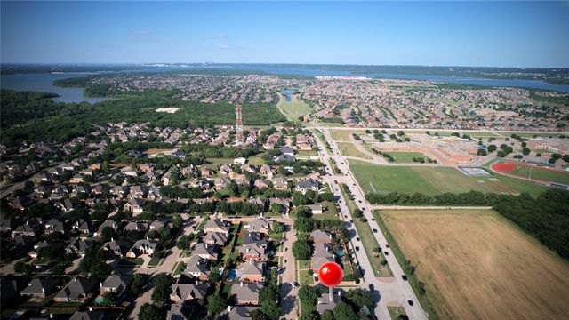 4304 Lone Oak Drive, Mansfield, TX 76063