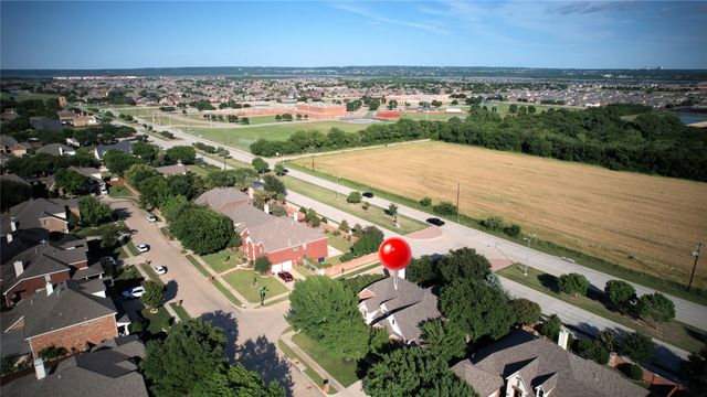 4304 Lone Oak Drive, Mansfield, TX 76063