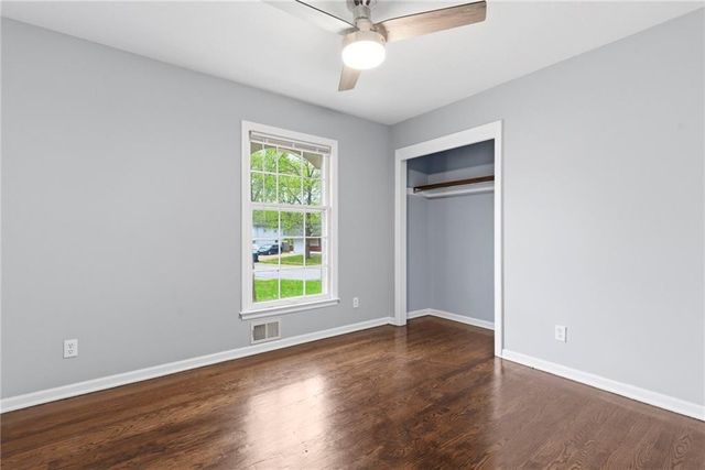 9009 Kentucky Avenue, Kansas City, MO 64138