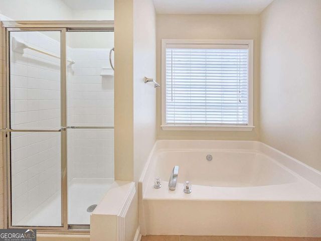 5028 Bright Hampton Drive SE, Atlanta, GA 30339