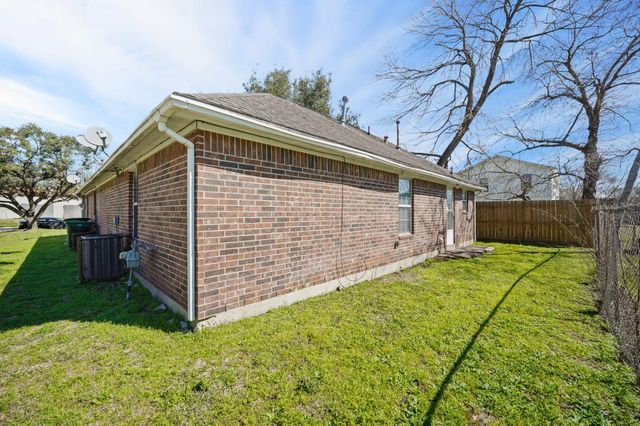 4636 Mayflower Street, Houston, TX 77033