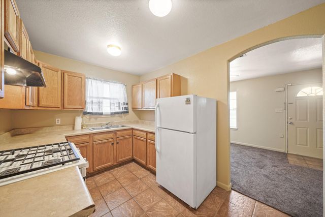 4636 Mayflower Street, Houston, TX 77033