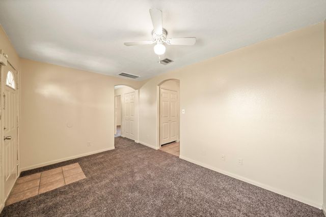 4636 Mayflower Street, Houston, TX 77033