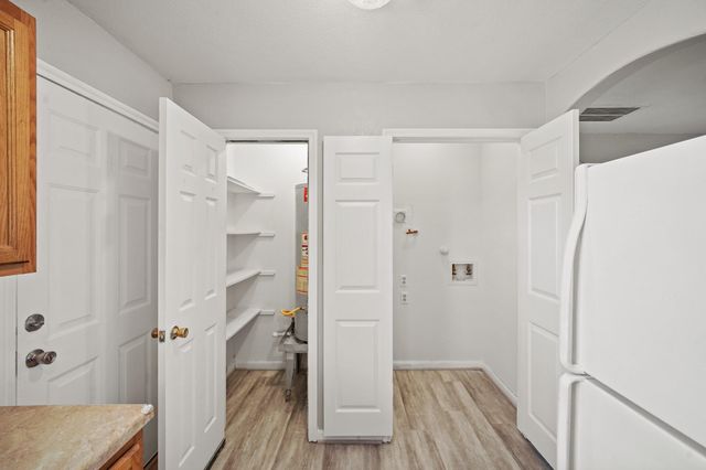 4636 Mayflower Street, Houston, TX 77033