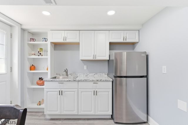 1701 79Th St, North Bergen Twp., NJ 07047