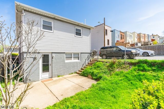 1701 79Th St, North Bergen Twp., NJ 07047