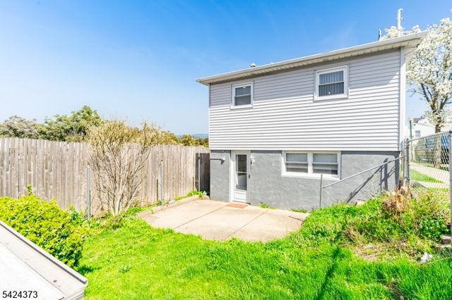 1701 79Th St, North Bergen Twp., NJ 07047