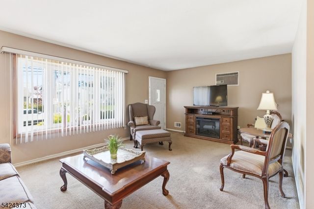 1701 79Th St, North Bergen Twp., NJ 07047