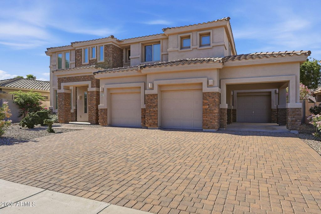 5557 W MINE Trail, Phoenix, AZ 85083 — photo 3