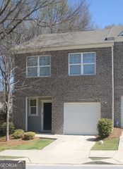 1625 Honeysuckle Path, Conyers, GA 30012