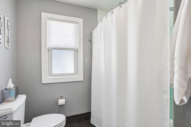 109 E OAKLAND AVE, Haddon Township, NJ 08107