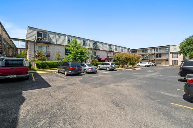 2425 Ashdale DR 51, Austin, TX 78757