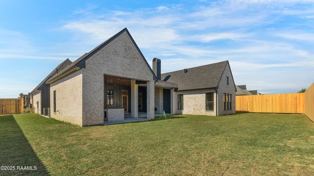 309 Sunset Palm Court, Youngsville, LA 70592