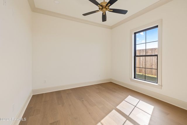 309 Sunset Palm Court, Youngsville, LA 70592