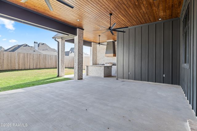 309 Sunset Palm Court, Youngsville, LA 70592