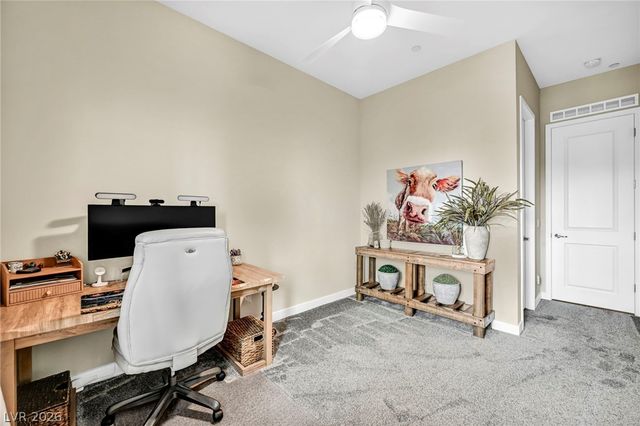 140 Royal Cascade Avenue, Henderson, NV 89011