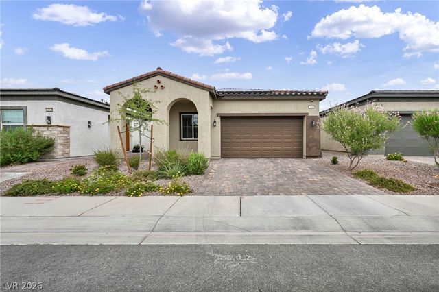 140 Royal Cascade Avenue, Henderson, NV 89011