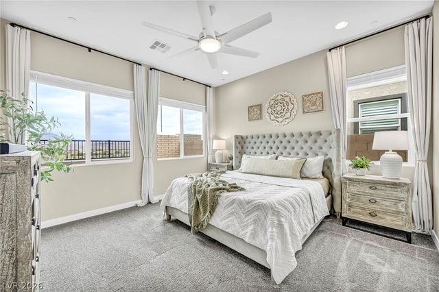 140 Royal Cascade Avenue, Henderson, NV 89011